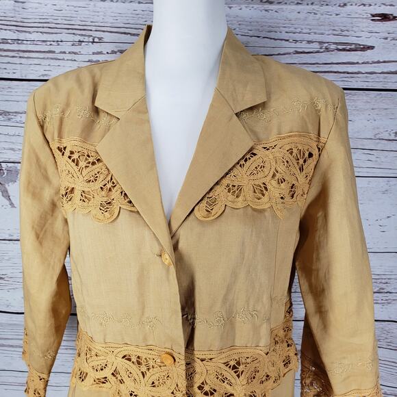 Lino U.S.A. Yellow 100%Linen Embroidered Lace Detail Top Size Small - Picture 3 of 12
